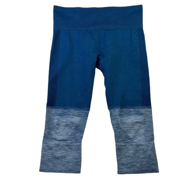 Lululemon Seamlessly Street Crop Size 6 Heathered Poseidon Activewear - Picture 4 of 6